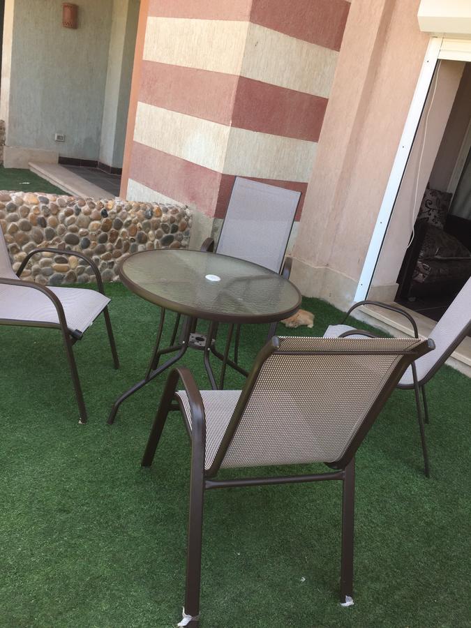 Chalet Porto South Beach - Beach Front Sea View Αΐν Σούχνα Εξωτερικό φωτογραφία